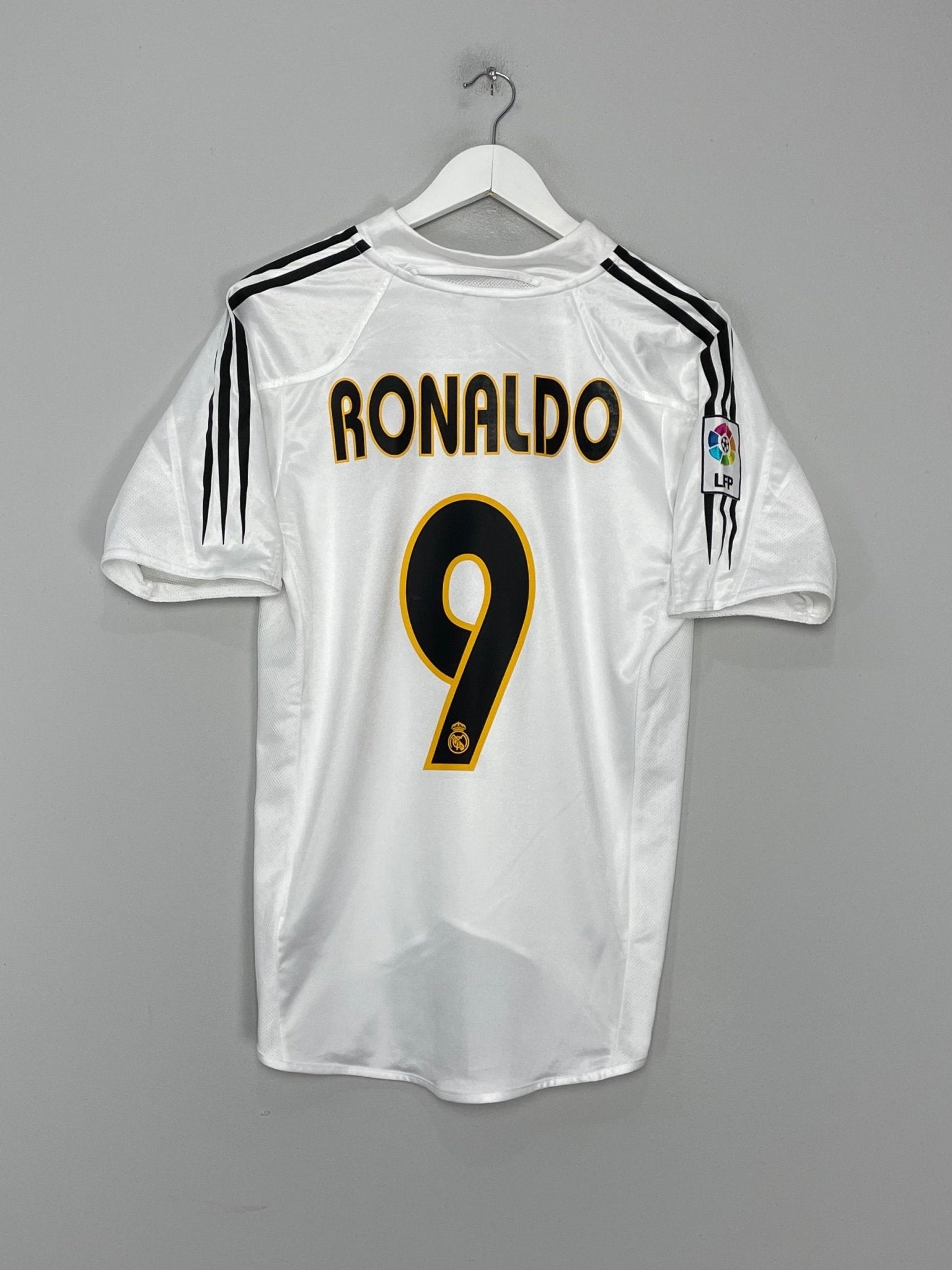 Shop 2004/05 REAL MADRID RONALDO #9 HOME SHIRT (S) ADIDAS, classic football shirts, vintage football shirts & retro soccer jerseys at Cult Kits