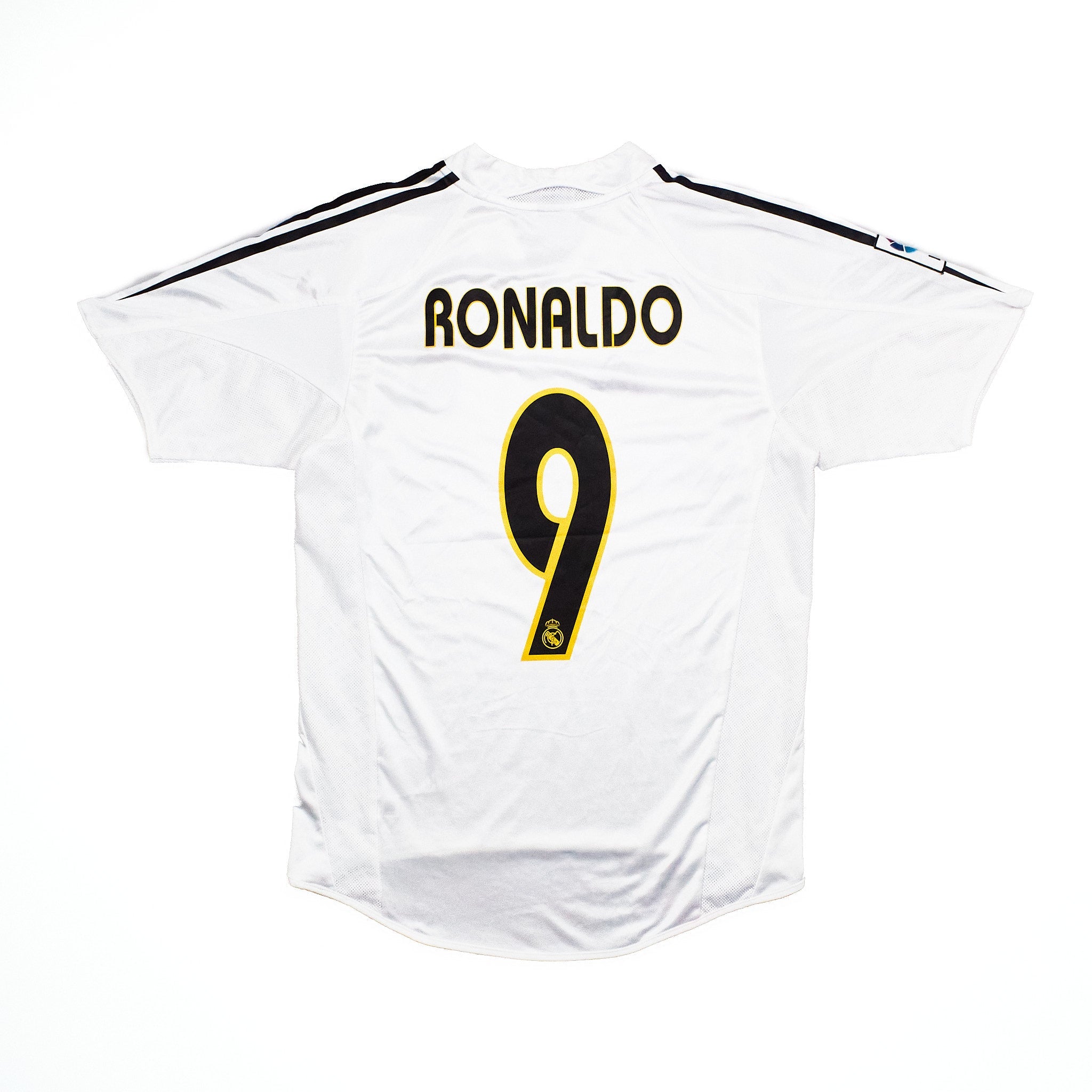 Buy 2004/05 Real Madrid Ronaldo 9 Home Shirt (S) Adidas ~ Free worldwide shipping ~ Authentic Vintage Football Shirts from Cult Kits
