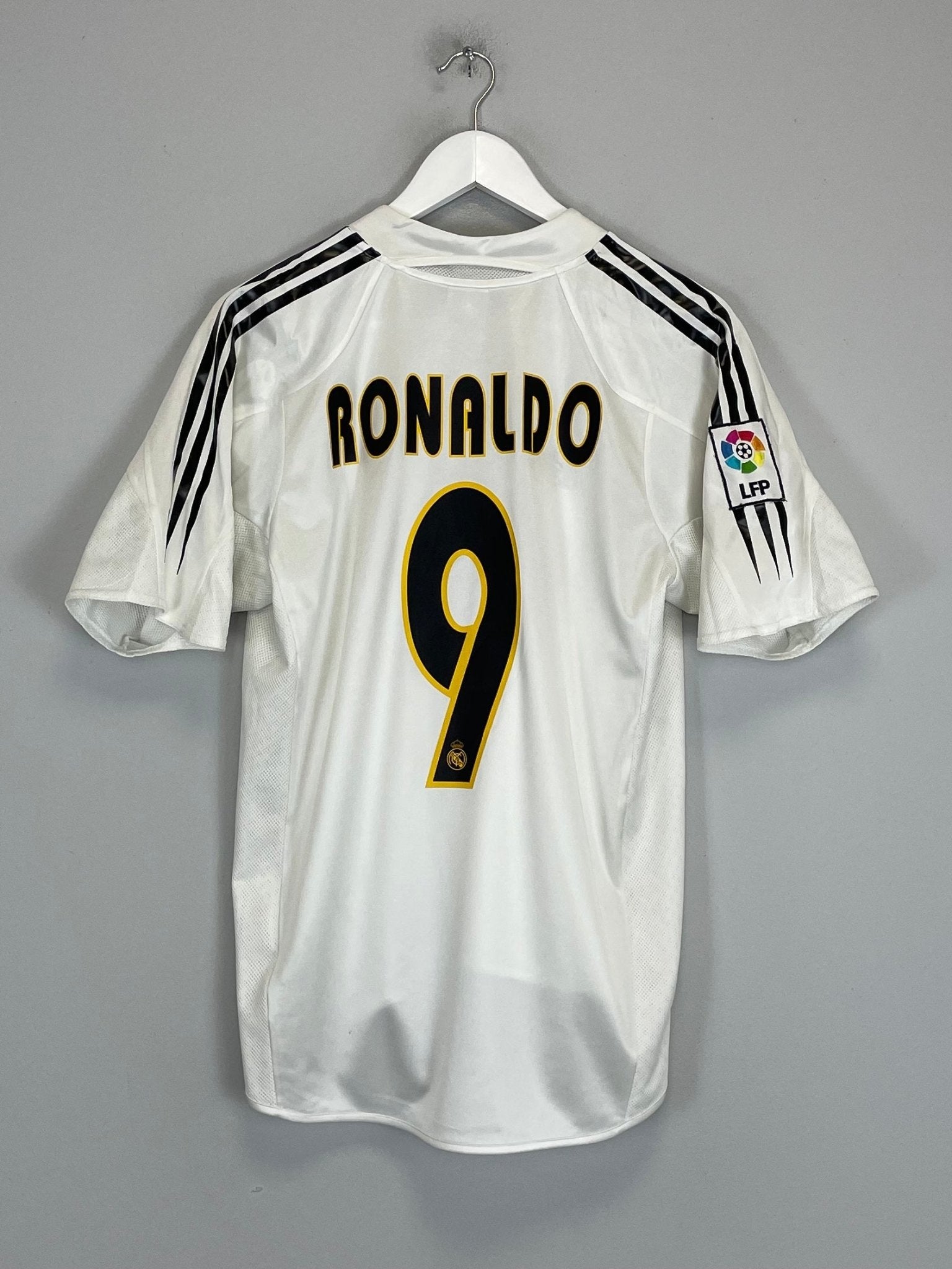 Shop 2004/05 REAL MADRID RONALDO #9 HOME SHIRT (S) ADIDAS, classic football shirts, vintage football shirts & retro soccer jerseys at Cult Kits
