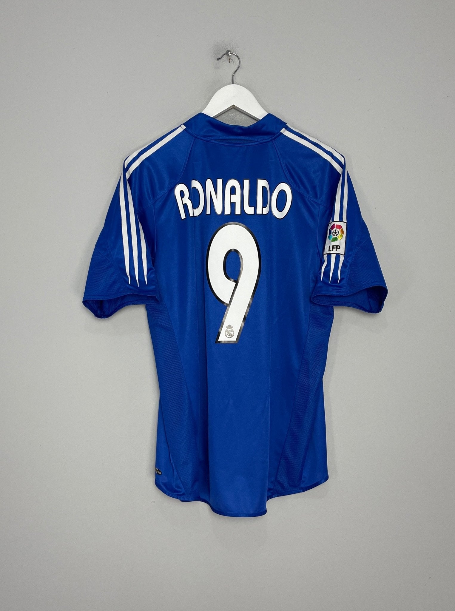 Shop 2004/05 REAL MADRID RONALDO #9 THIRD SHIRT (L) ADIDAS, classic football shirts, vintage football shirts & retro soccer jerseys at Cult Kits