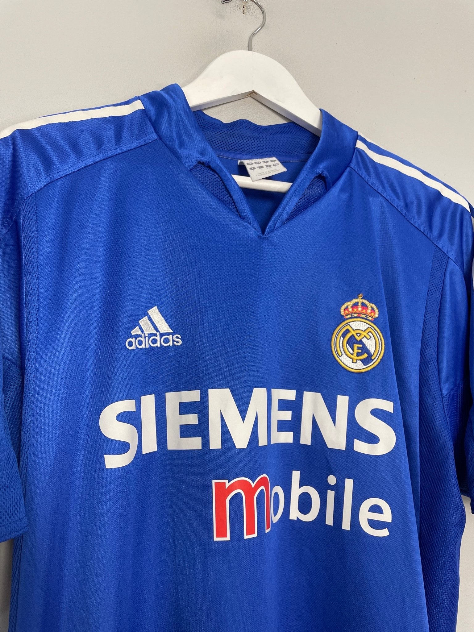 Shop 2004/05 REAL MADRID RONALDO #9 THIRD SHIRT (L) ADIDAS, classic football shirts, vintage football shirts & retro soccer jerseys at Cult Kits