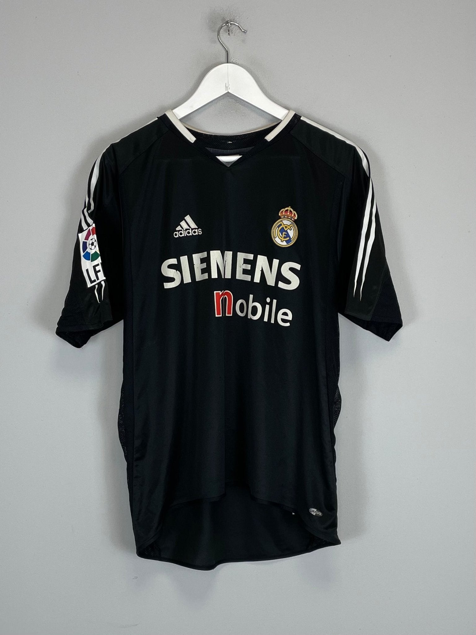 Shop 2004/05 REAL MADRID ZIDANE #5 AWAY SHIRT (M) ADIDAS, classic football shirts, vintage football shirts & retro soccer jerseys at Cult Kits