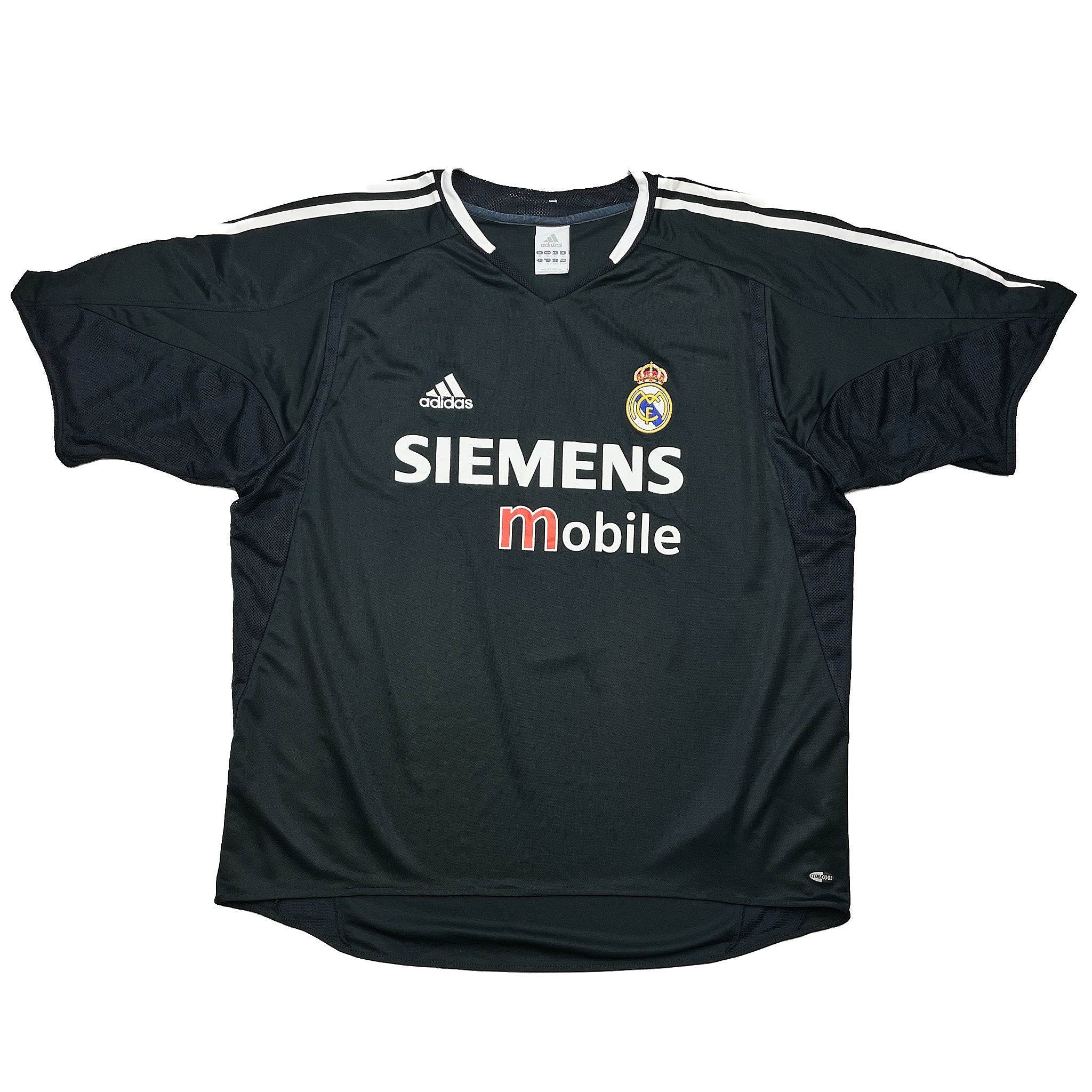 Buy 2004/05 Real Madrid Zidane 5 Away Shirt (XL) Adidas ~ Free worldwide shipping ~ Authentic Vintage Football Shirts from Cult Kits