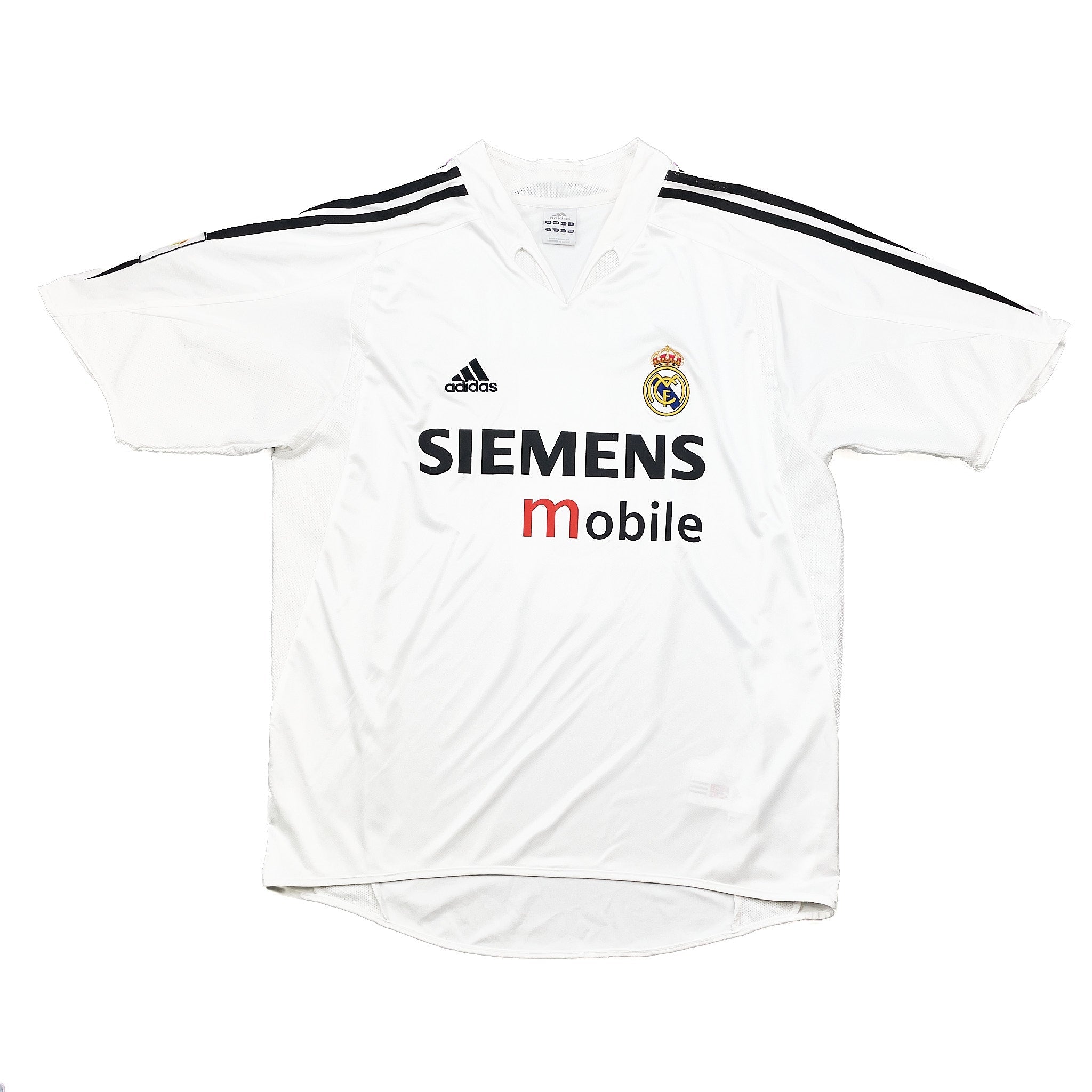 Buy 2004/05 Real Madrid Zidane 5 Home Shirt (L) Adidas ~ Free worldwide shipping available ~ Authentic Vintage Football Shirts from Cult Kits