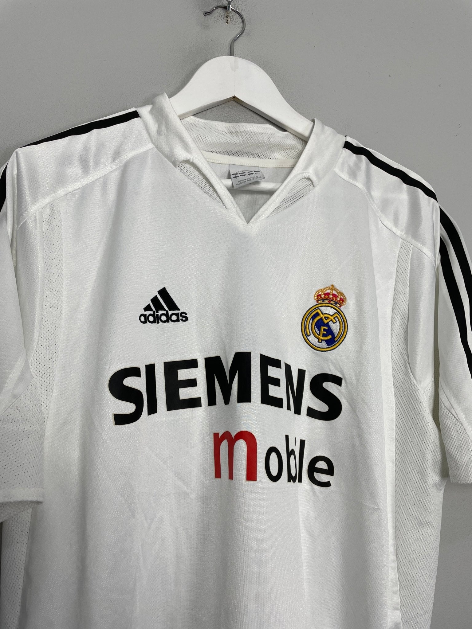 Shop 2004/05 REAL MADRID ZIDANE #5 HOME SHIRT (L) ADIDAS, classic football shirts, vintage football shirts & retro soccer jerseys at Cult Kits