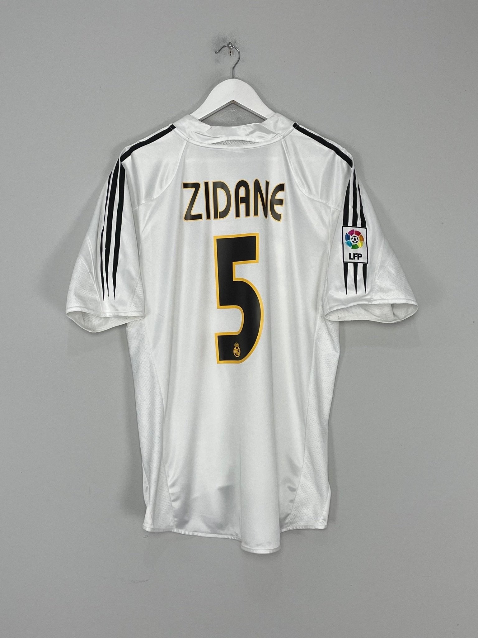 Shop 2004/05 REAL MADRID ZIDANE #5 HOME SHIRT (L) ADIDAS, classic football shirts, vintage football shirts & retro soccer jerseys at Cult Kits