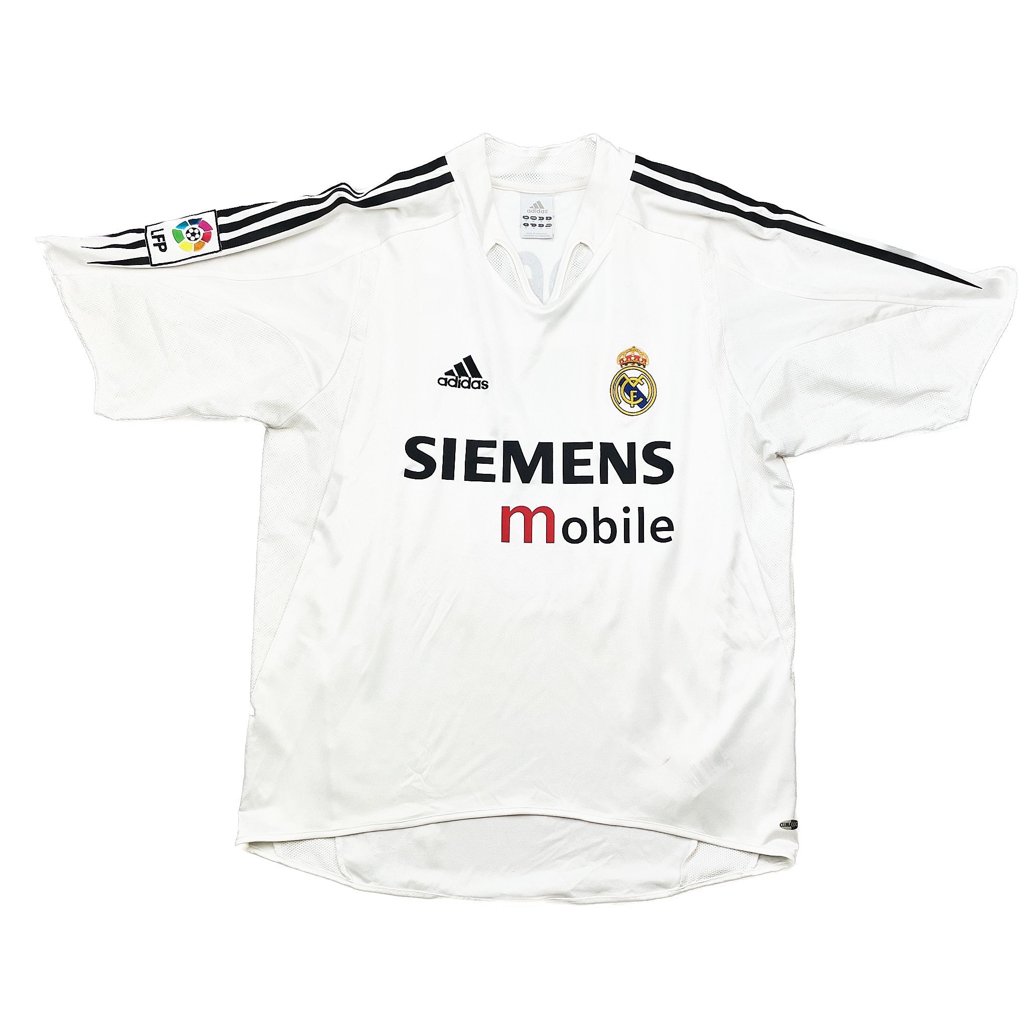 Buy 2004/05 Real Madrid Zidane 5 Home Shirt (M) Adidas ~ Free worldwide shipping ~ Authentic Vintage Football Shirts from Cult Kits