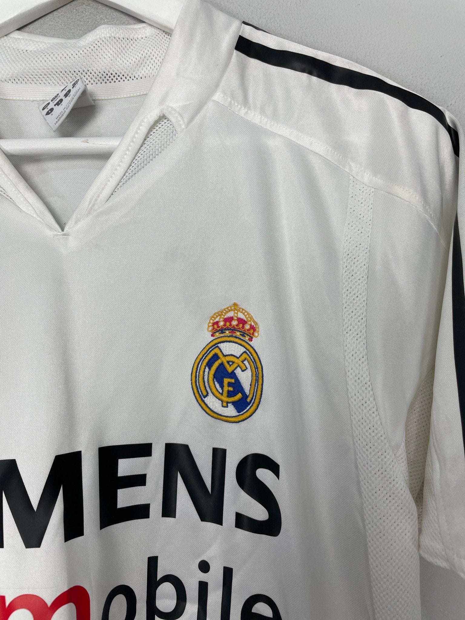 Shop 2004/05 REAL MADRID ZIDANE #5 HOME SHIRT (S) ADIDAS, classic football shirts, vintage football shirts & retro soccer jerseys at Cult Kits