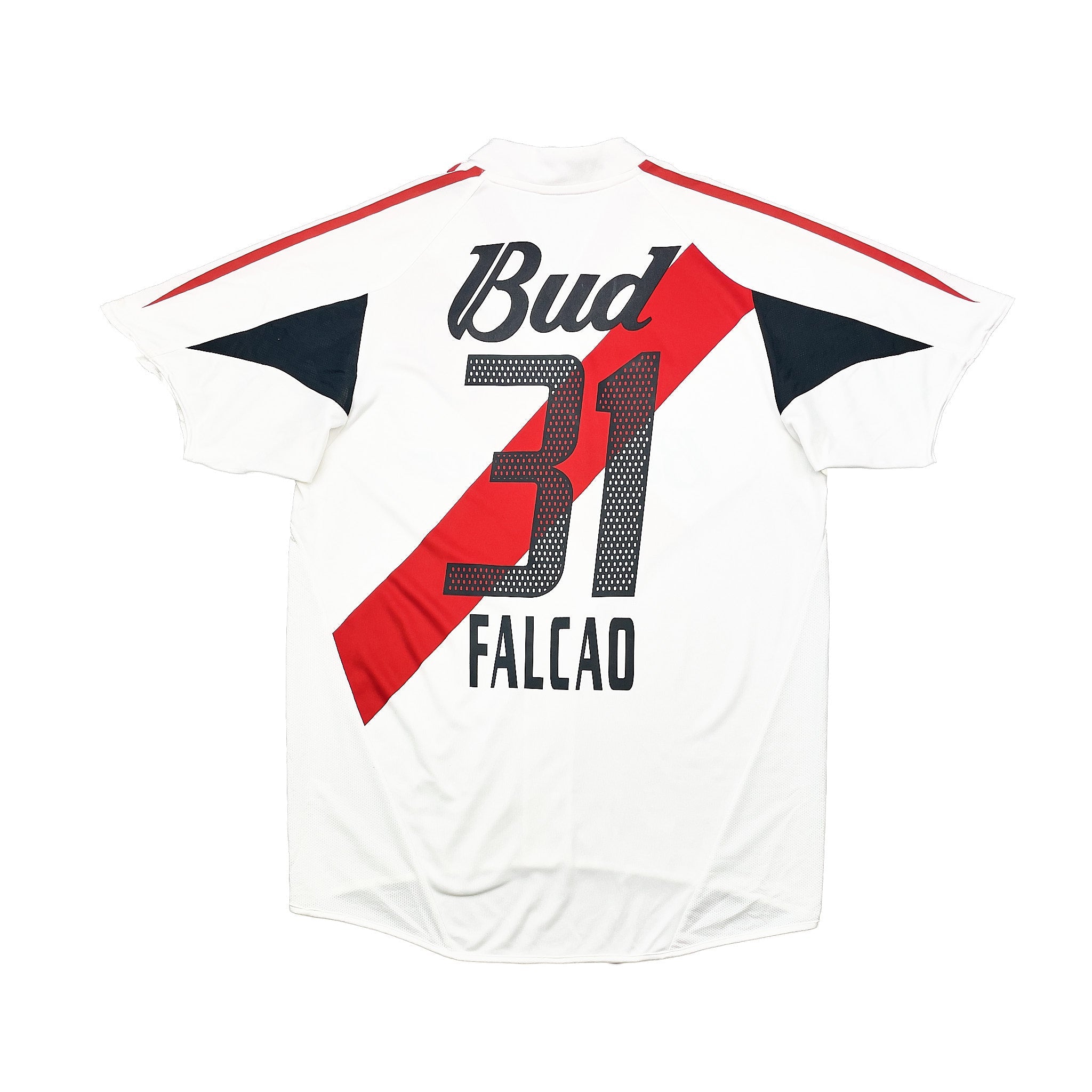 Buy 2004/05 River Plate Falcao 31 Home Shirt (M) Adidas ~ Free worldwide shipping available ~ Authentic Vintage Football Shirts from Cult Kits