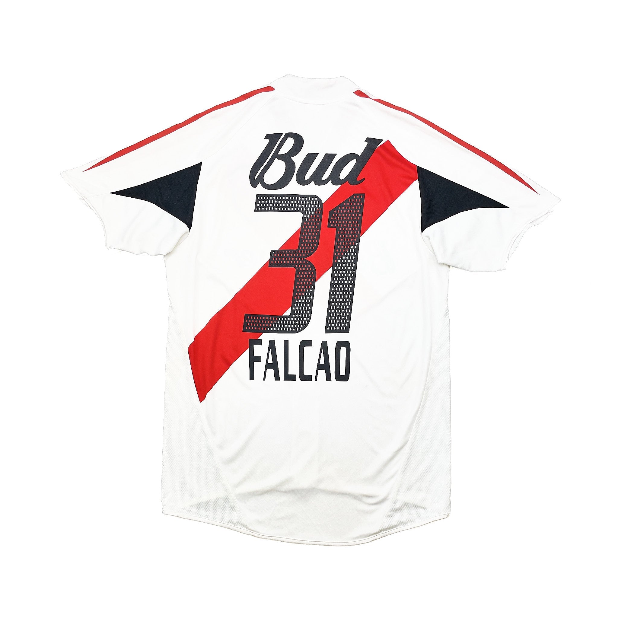 Buy 2004/05 River Plate Falcao 31 Home Shirt (M) Adidas ~ Free worldwide shipping ~ Authentic Vintage Football Shirts from Cult Kits