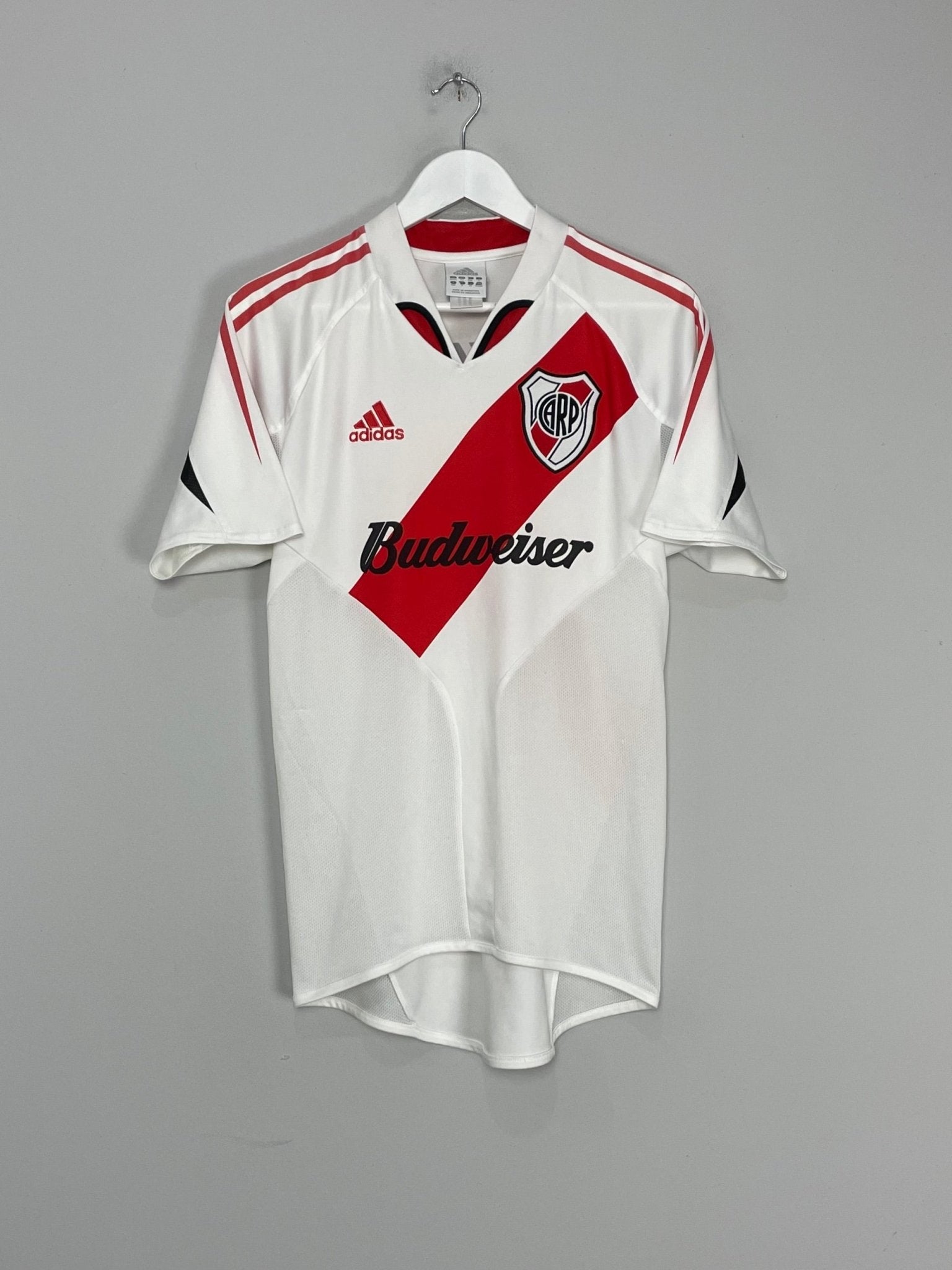 Shop 2004/05 RIVER PLATE HOME SHIRT (XS) ADIDAS, classic football shirts, vintage football shirts & retro soccer jerseys at Cult Kits