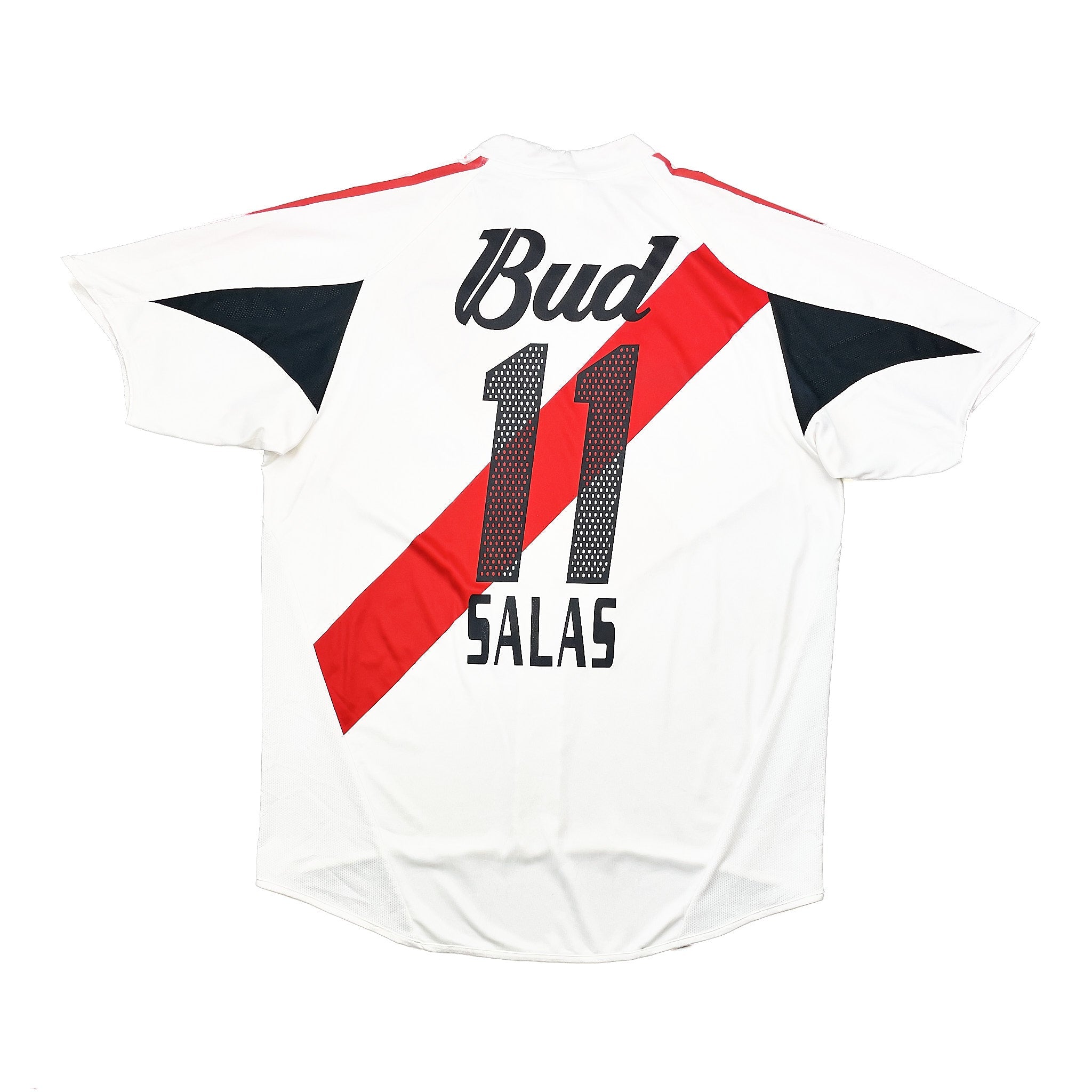 Buy 2004/05 River Plate Salas 11 Home Shirt (XL) Adidas ~ Free worldwide shipping ~ Authentic Vintage Football Shirts from Cult Kits
