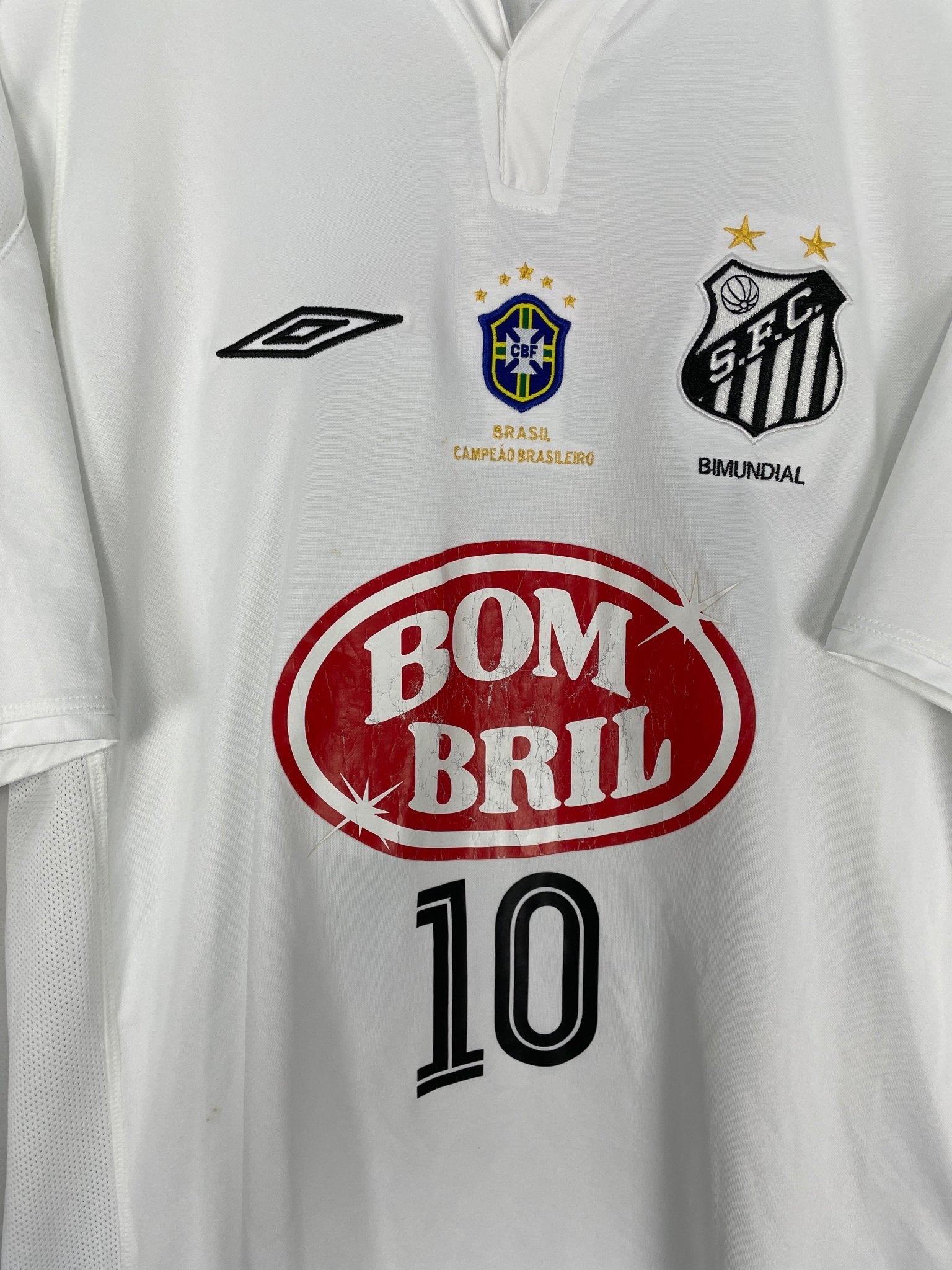 Shop 2004/05 SANTOS DIEGO #10 HOME SHIRT (XL) UMBRO, classic football shirts, vintage football shirts & retro soccer jerseys at Cult Kits