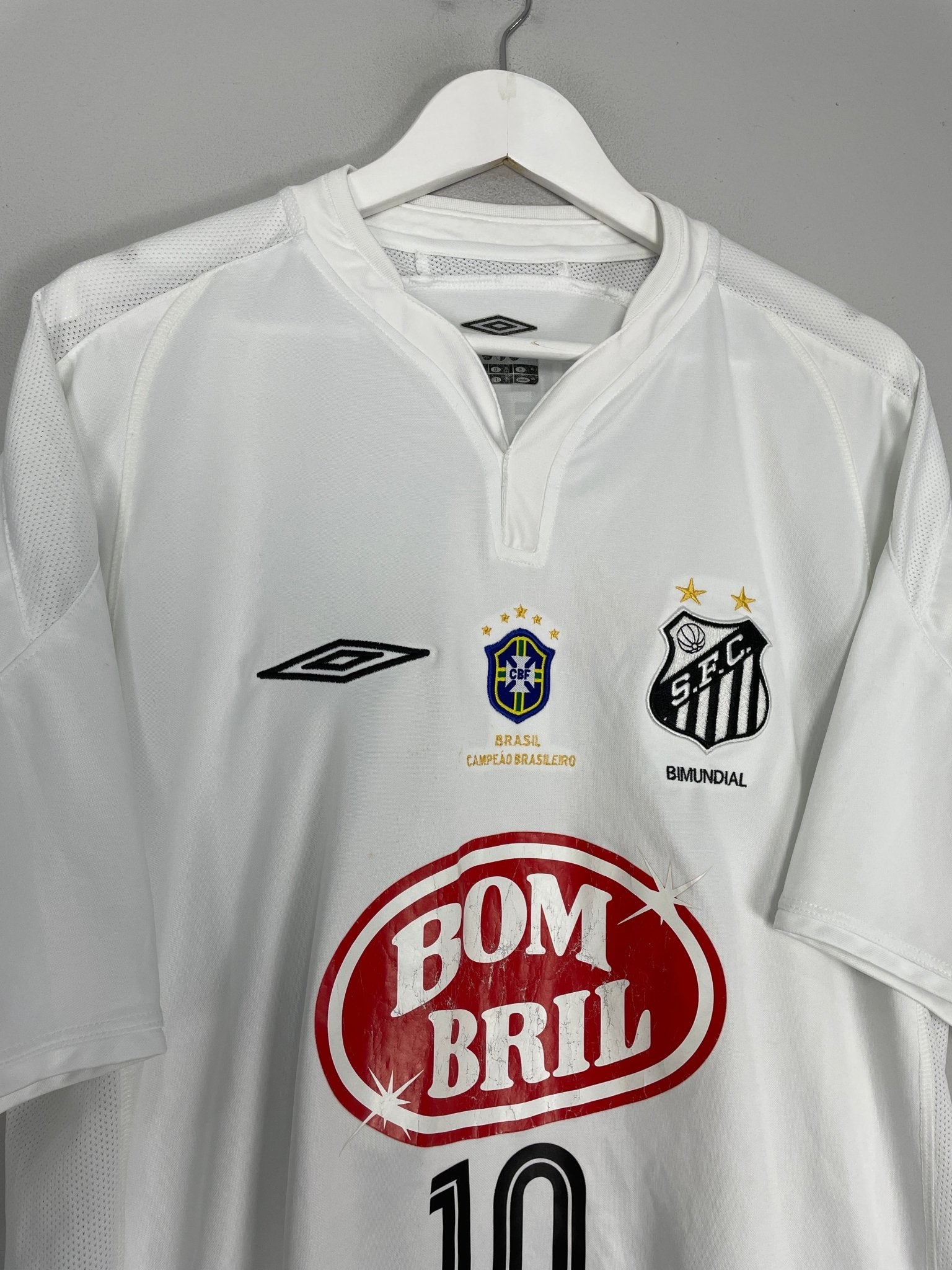 Shop 2004/05 SANTOS DIEGO #10 HOME SHIRT (XL) UMBRO, classic football shirts, vintage football shirts & retro soccer jerseys at Cult Kits