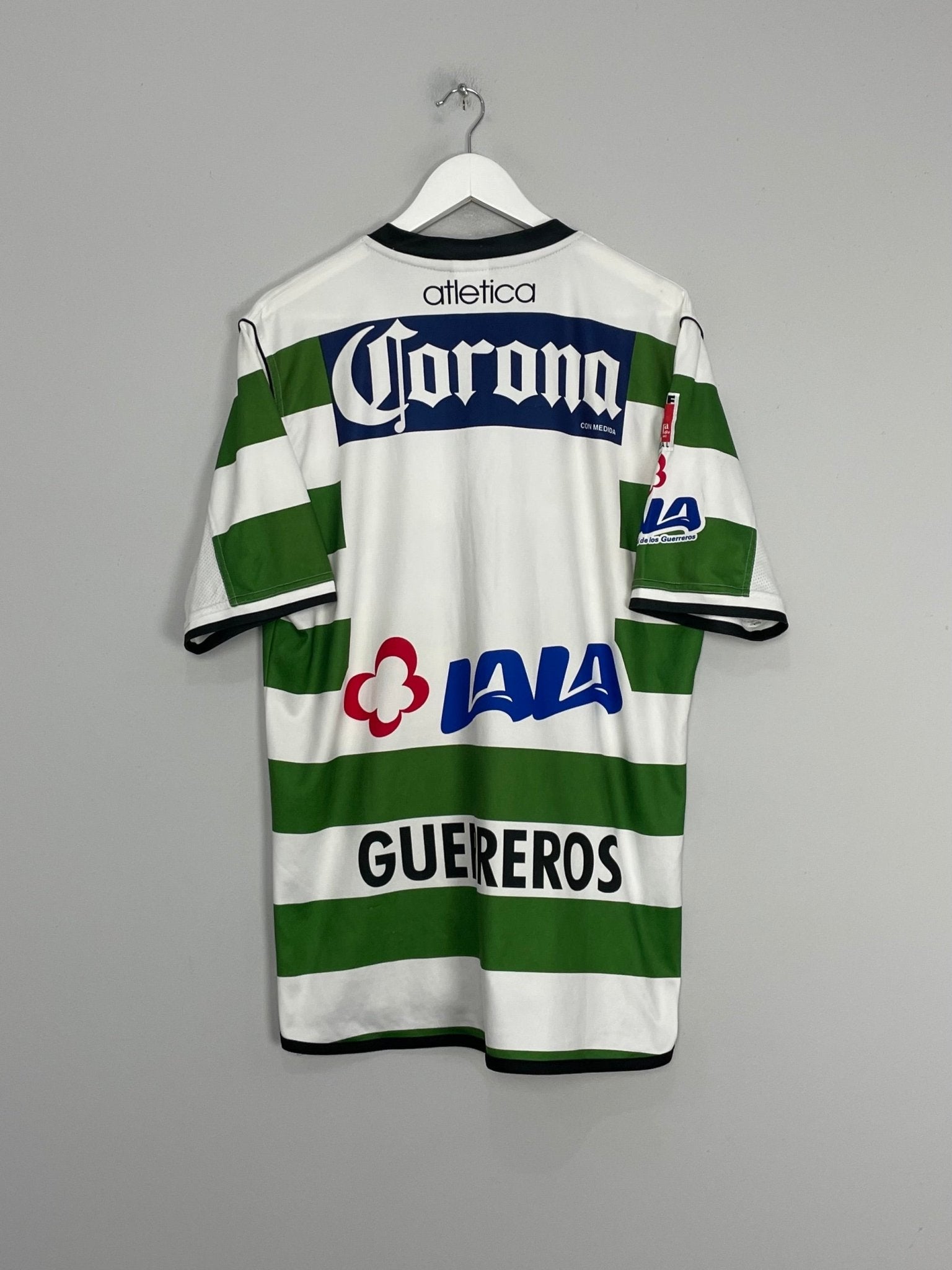 Shop 2004/05 SANTOS LAGUNA HOME SHIRT (L) ATLETICA, classic football shirts, vintage football shirts & retro soccer jerseys at Cult Kits