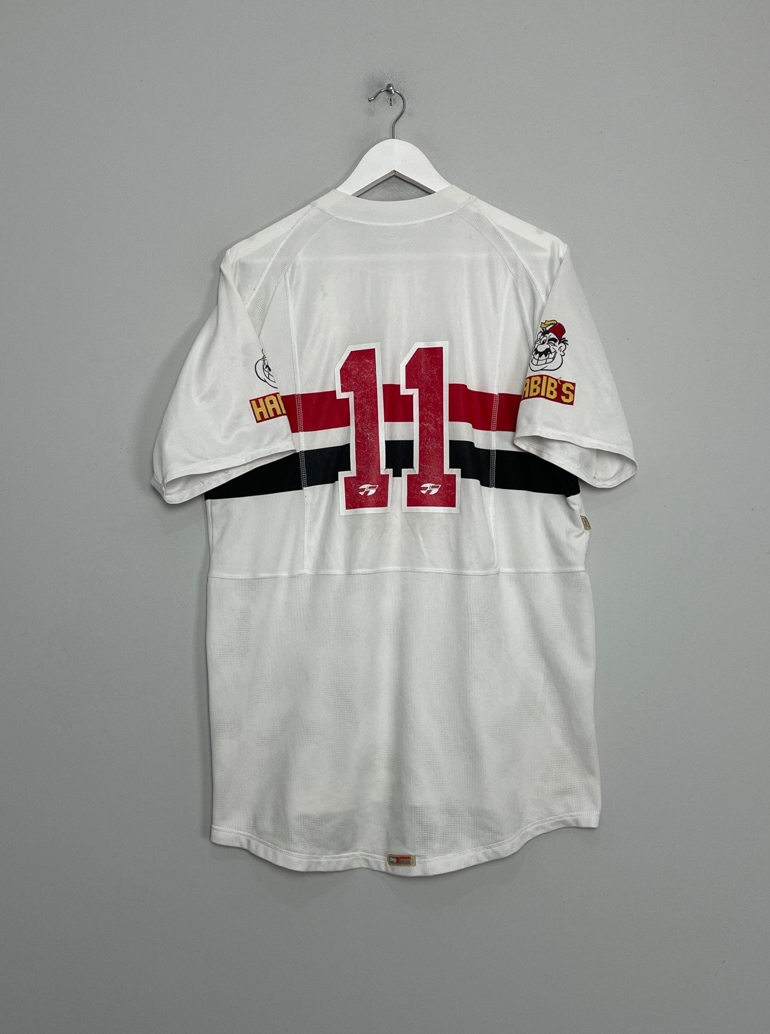 Shop 2004/05 SAO PAULO #11 HOME SHIRT (XL) TOPPER, classic football shirts, vintage football shirts & retro soccer jerseys at Cult Kits
