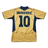 Buy 2004/05 Sweden Ibrahimovic 10 *Centenary* Third Shirt (M) Umbro ~ Free worldwide shipping ~ Authentic Vintage Football Shirts from Cult Kits