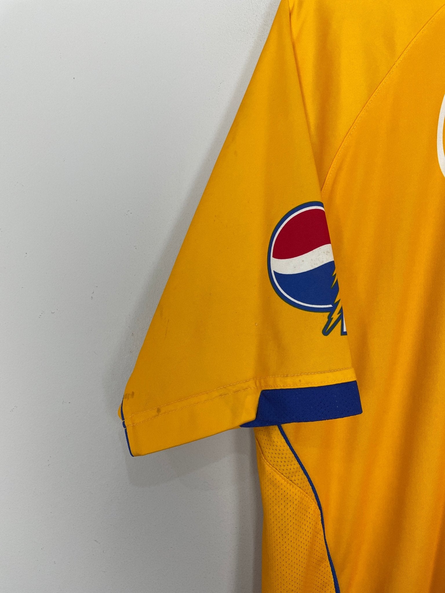 Shop 2004/05 TIGRES HOME SHIRT (L) ATLETICA, classic football shirts, vintage football shirts & retro soccer jerseys at Cult Kits