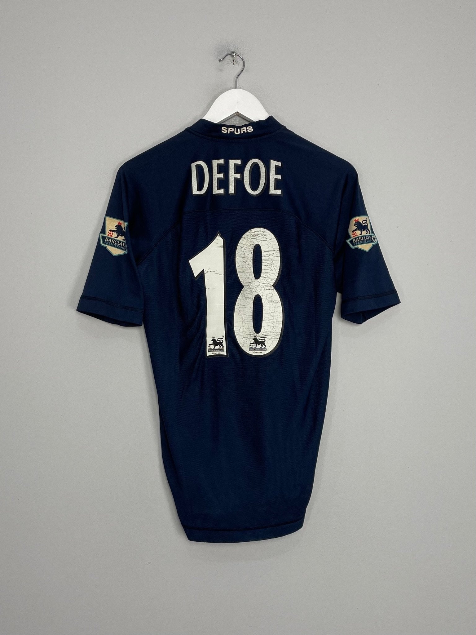 Shop 2004/05 TOTTENHAM DEFOE #18 AWAY SHIRT (M) KAPPA, classic football shirts, vintage football shirts & retro soccer jerseys at Cult Kits