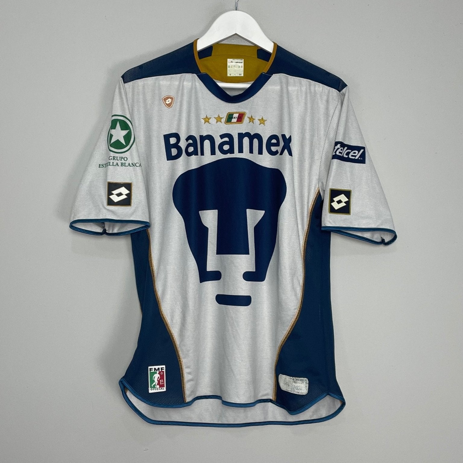 Shop 2004/05 UNAM PUMAS HOME SHIRT (L) LOTTO, classic football shirts, vintage football shirts & retro soccer jerseys at Cult Kits