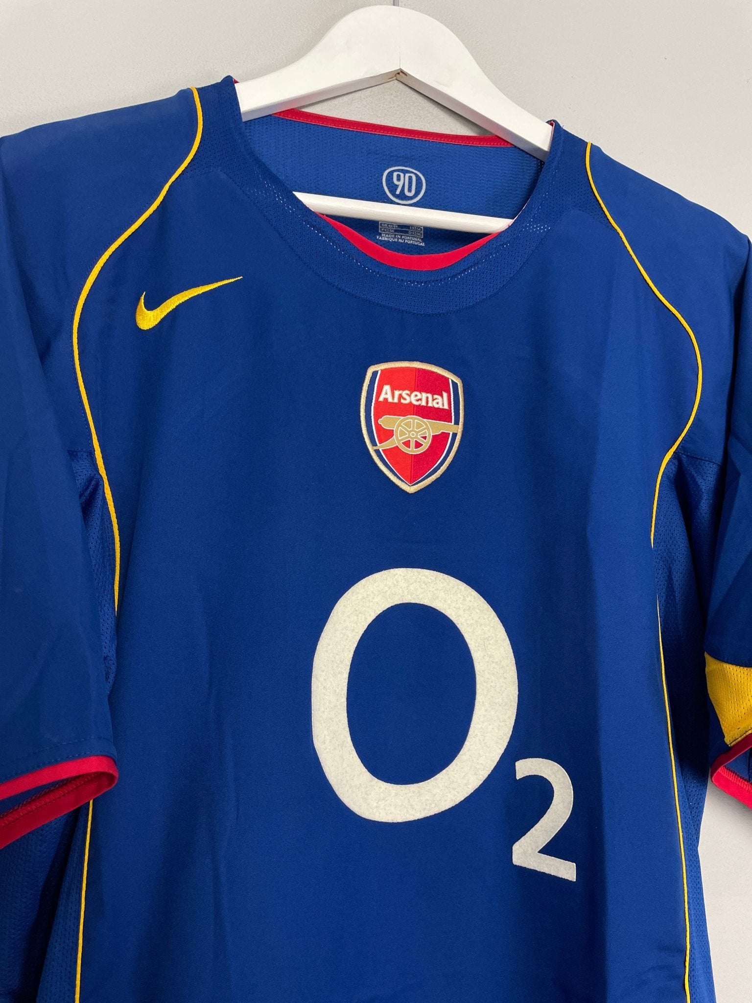 Shop 2004/06 ARSENAL HENRY #14 AWAY SHIRT (L) NIKE, classic football shirts, vintage football shirts & retro soccer jerseys at Cult Kits