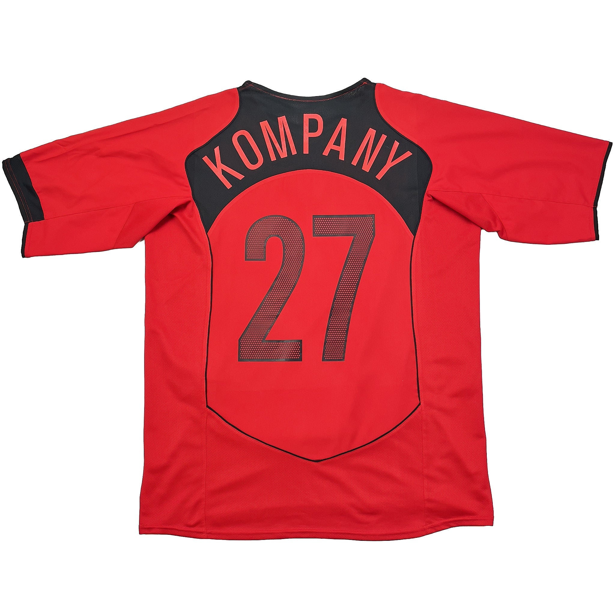 Buy 2004/06 BELGIUM KOMPANY 27 HOME SHIRT (L) NIKE ~ Free worldwide shipping available ~ Authentic Vintage Football Shirts from Cult Kits
