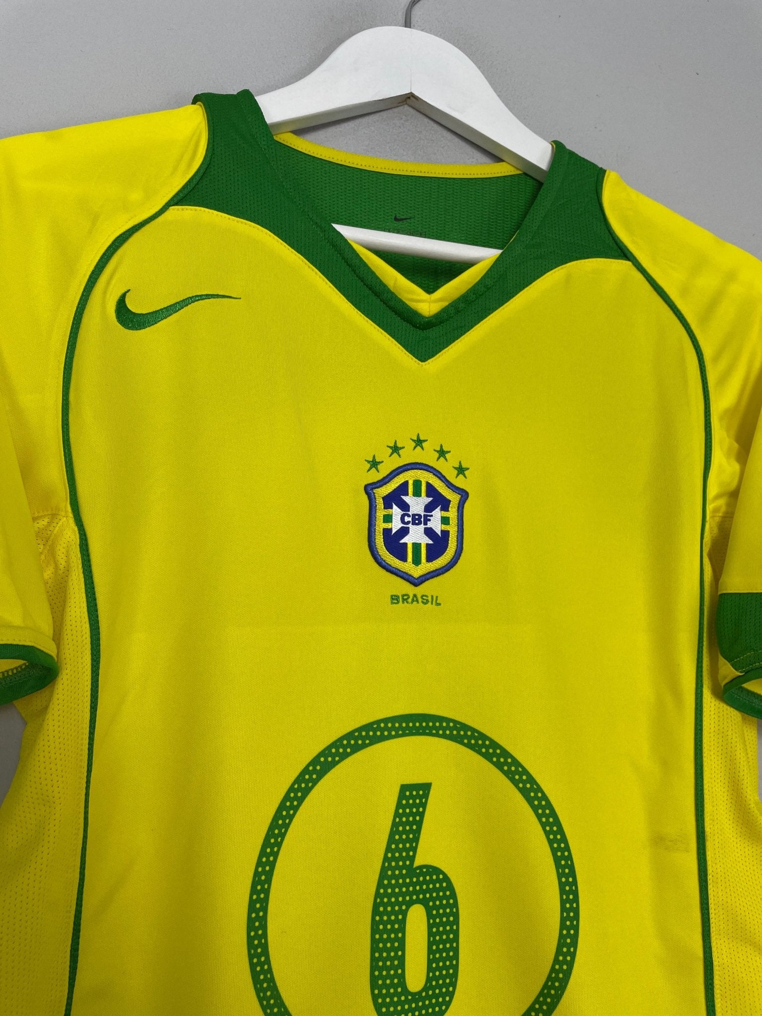 Shop 2004/06 BRAZIL R.CARLOS #6 HOME SHIRT (S) NIKE, classic football shirts, vintage football shirts & retro soccer jerseys at Cult Kits