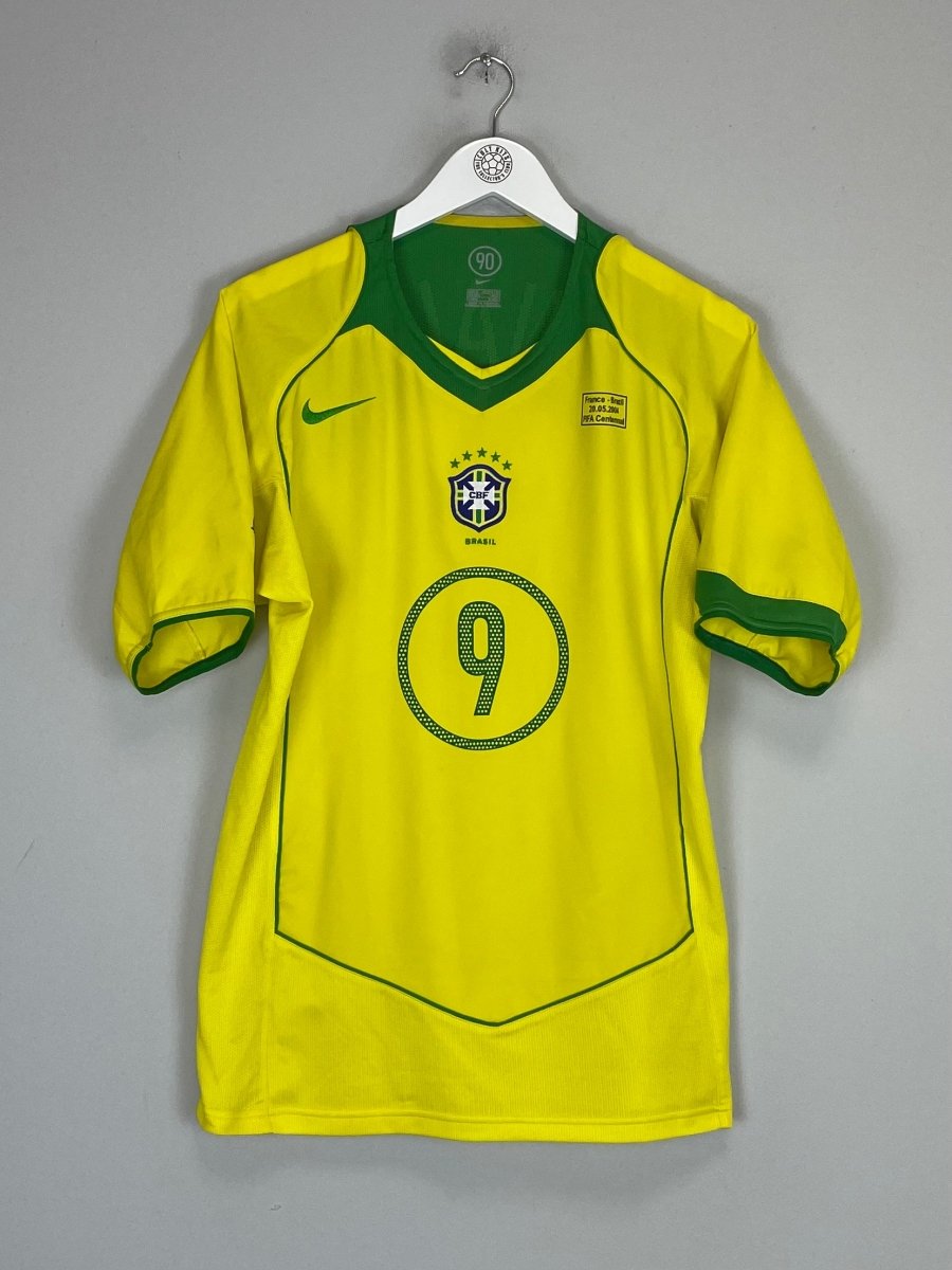 2004/06 BRAZIL RONALDO 9 *FIFA CENTENNIAL* HOME SHIRT (M) NIKE - Cult Kits - Medium - Buy Vintage Football Shirts, Authentic Retro Football Shirts For Sale, Classic Football Shirts & Soccer Jersey
