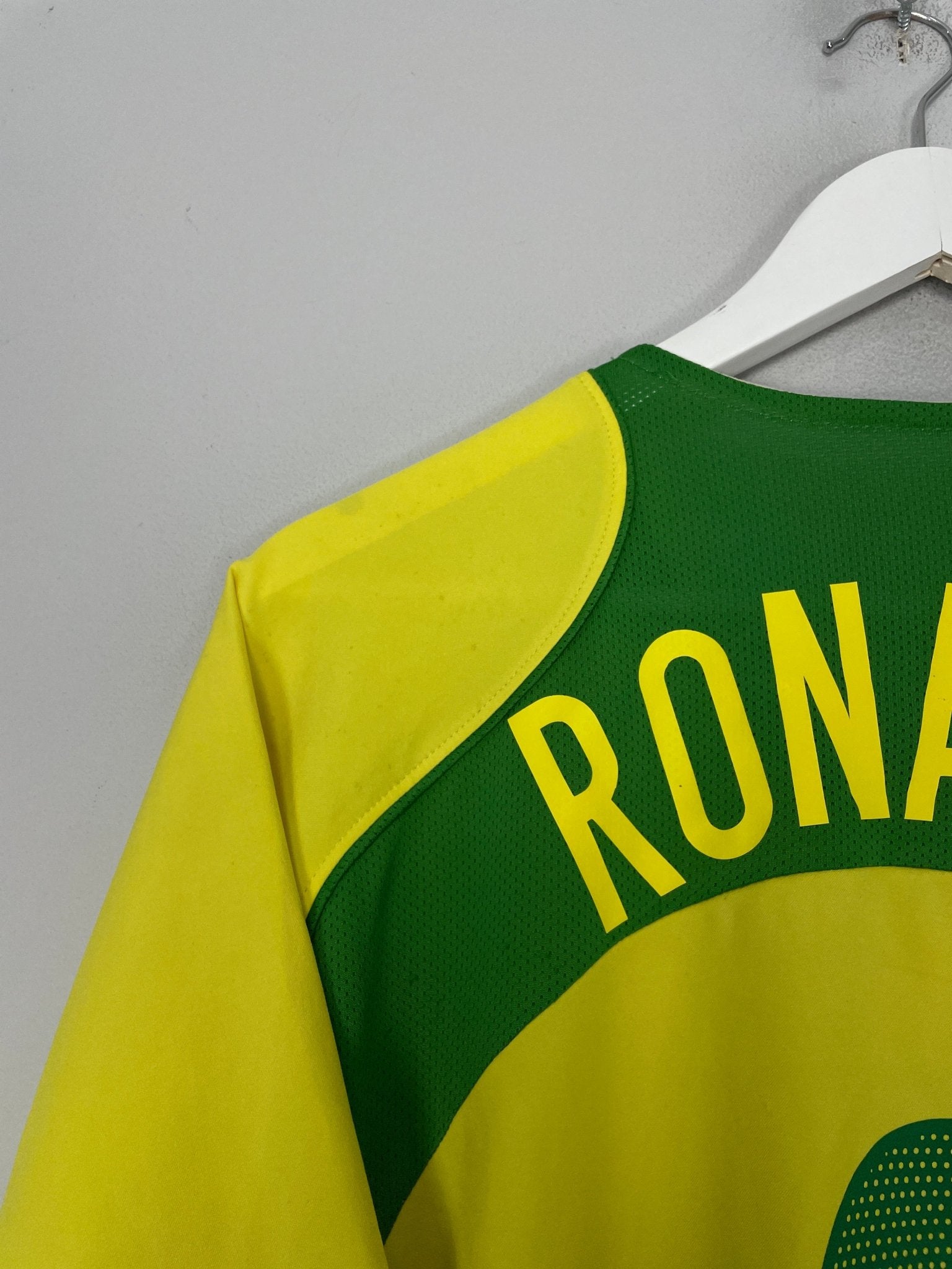 Shop 2004/06 BRAZIL RONALDO #9 HOME SHIRT (L) NIKE, classic football shirts, vintage football shirts & retro soccer jerseys at Cult Kits