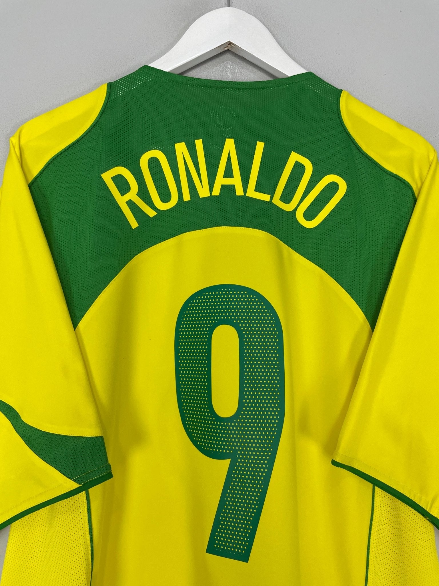 Shop 2004/06 BRAZIL RONALDO #9 HOME SHIRT (XL) NIKE, classic football shirts, vintage football shirts & retro soccer jerseys at Cult Kits