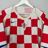 Shop 2004/06 CROATIA HOME SHIRT (L) NIKE, classic football shirts, vintage football shirts & retro soccer jerseys at Cult Kits