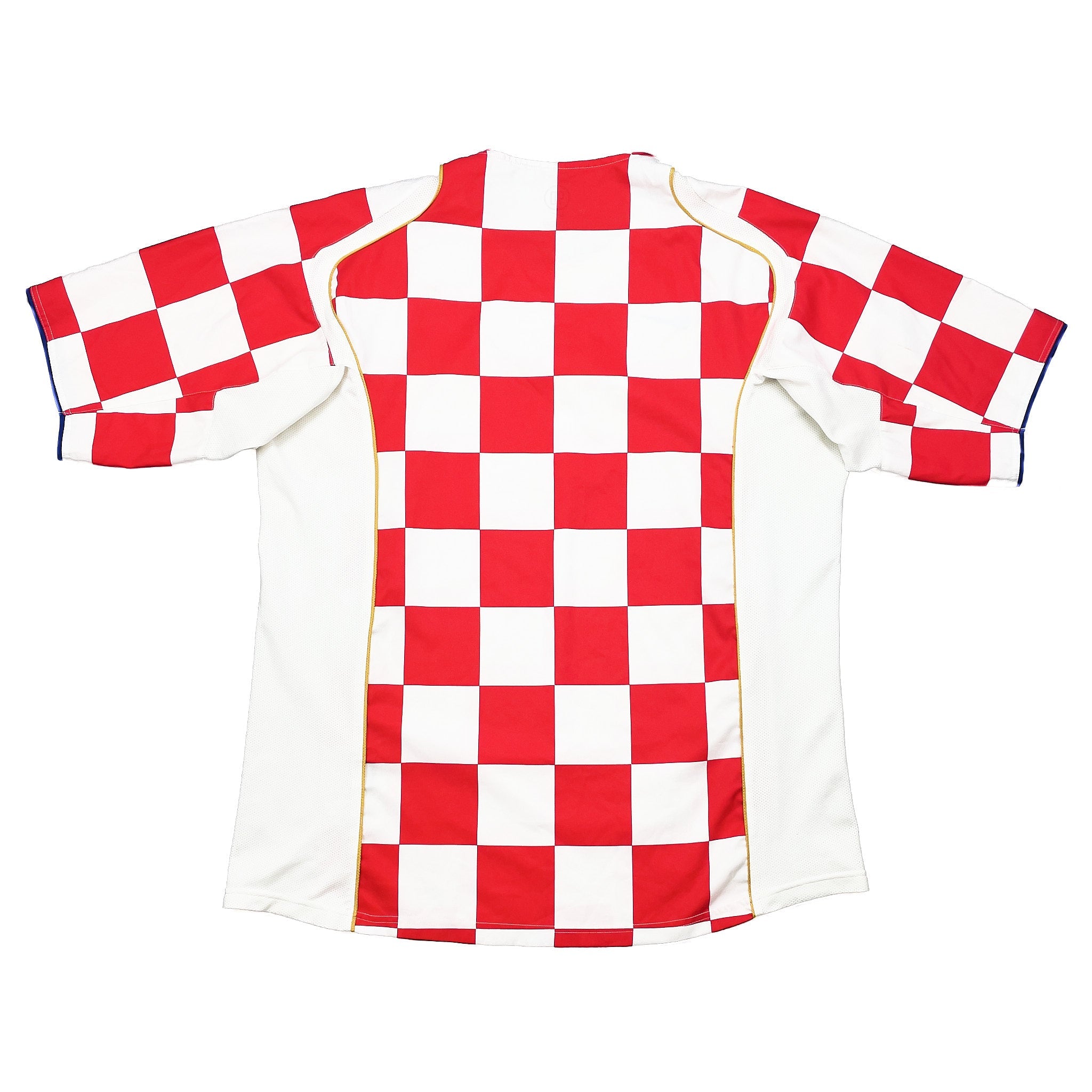 Buy 2004/06 Croatia Home Shirt (XL) Nike ~ Free worldwide shipping ~ Authentic Vintage Football Shirts from Cult Kits