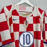 Shop 2004/06 CROATIA N.KOVAC #10 HOME SHIRT (L) NIKE, classic football shirts, vintage football shirts & retro soccer jerseys at Cult Kits