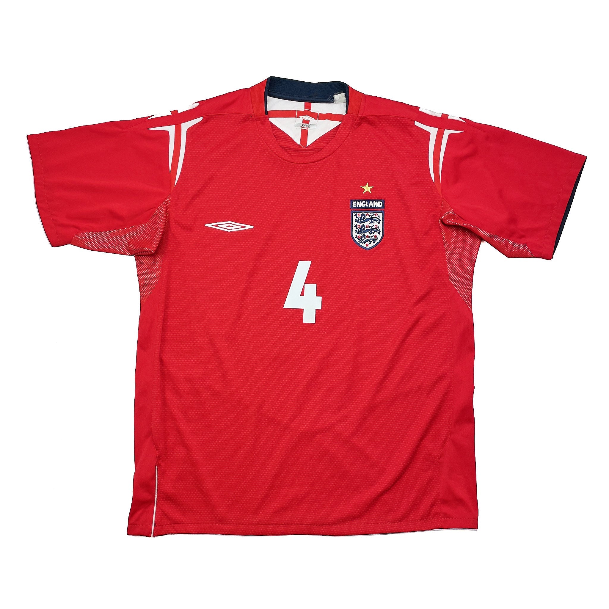 Buy 2004/06 England Gerrard 4 Away Shirt (M) Umbro ~ Free worldwide shipping ~ Authentic Vintage Football Shirts from Cult Kits