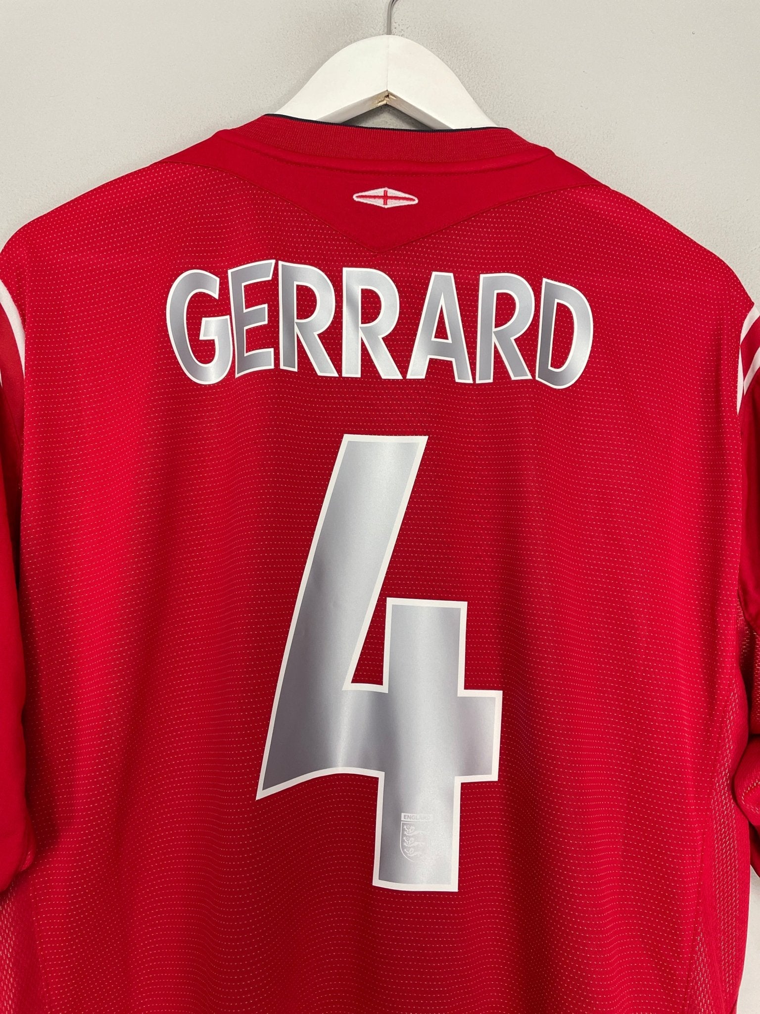 Shop 2004/06 ENGLAND GERRARD #4 AWAY SHIRT (XXL) UMBRO, classic football shirts, vintage football shirts & retro soccer jerseys at Cult Kits