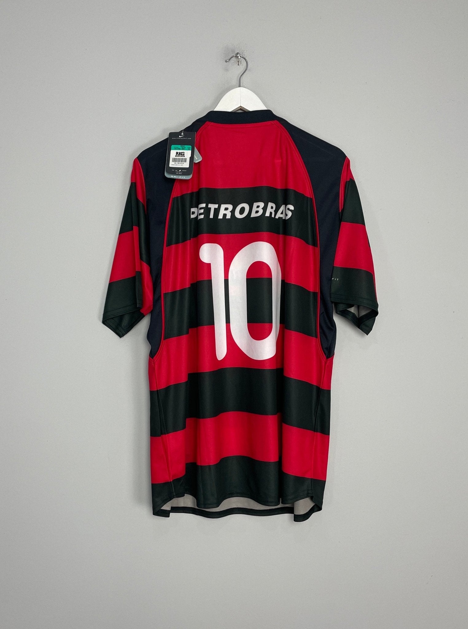 Shop 2004/06 FLAMENGO #10 *BNWT* HOME SHIRT (XL) NIKE, classic football shirts, vintage football shirts & retro soccer jerseys at Cult Kits