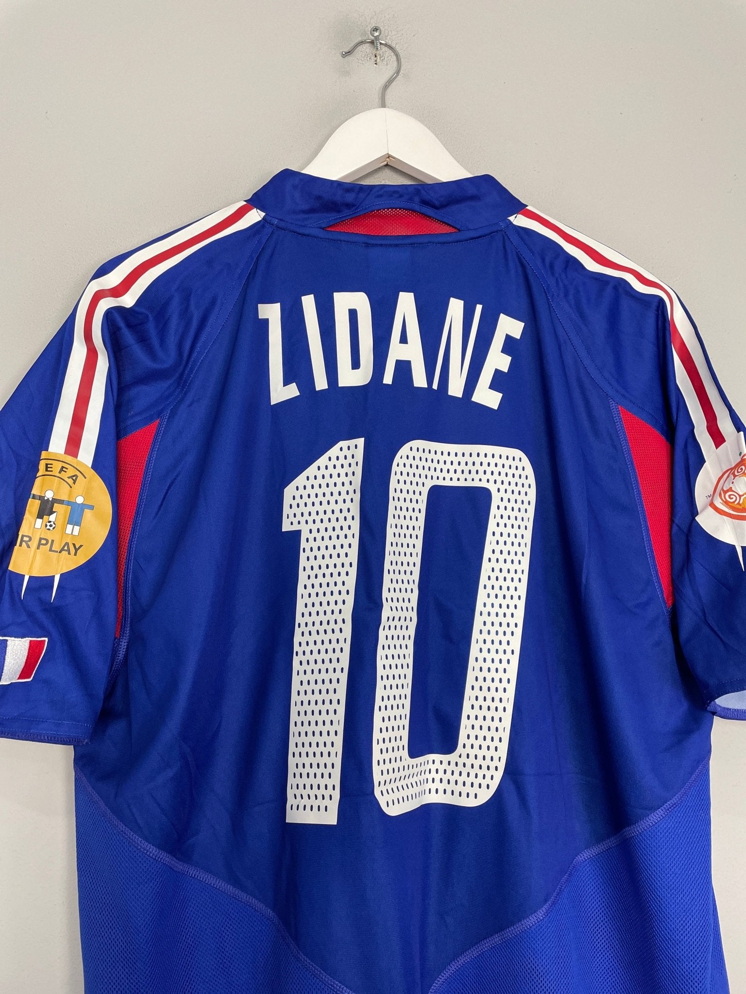 Shop 2004/06 FRANCE ZIDANE #10 HOME SHIRT (L) ADIDAS, classic football shirts, vintage football shirts & retro soccer jerseys at Cult Kits