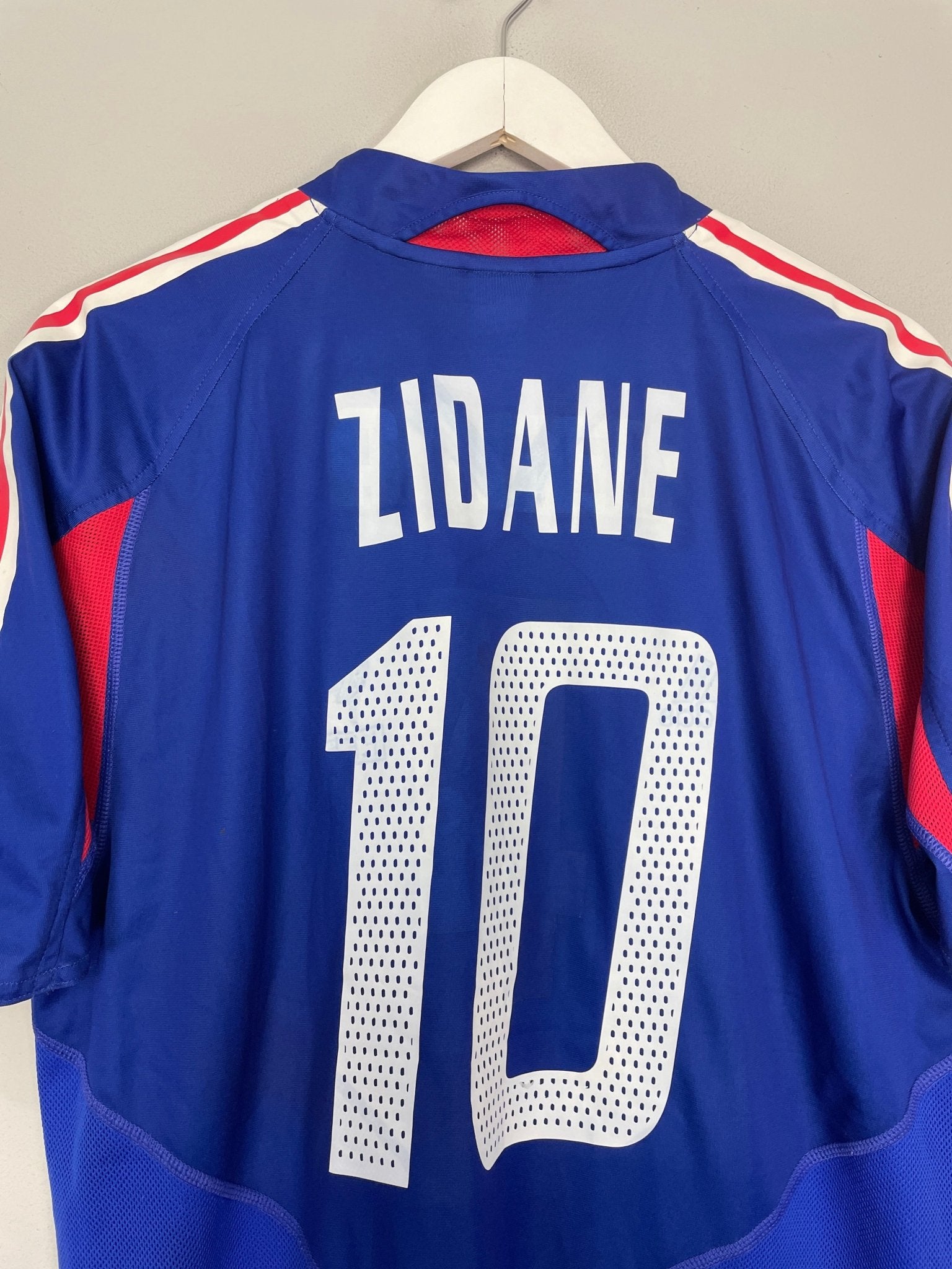 Shop 2004/06 FRANCE ZIDANE #10 HOME SHIRT (L) ADIDAS, classic football shirts, vintage football shirts & retro soccer jerseys at Cult Kits