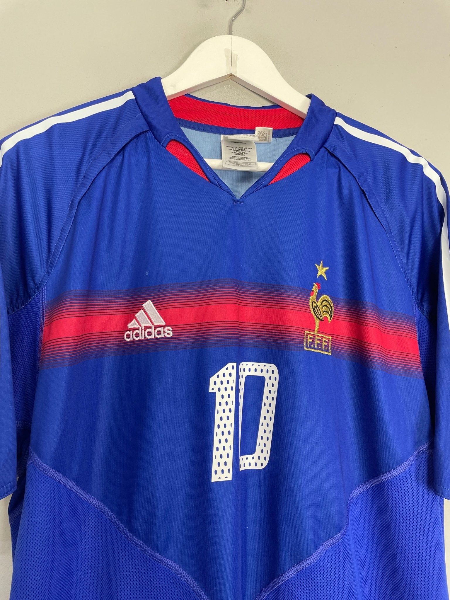 Shop 2004/06 FRANCE ZIDANE #10 HOME SHIRT (XL) ADIDAS, classic football shirts, vintage football shirts & retro soccer jerseys at Cult Kits
