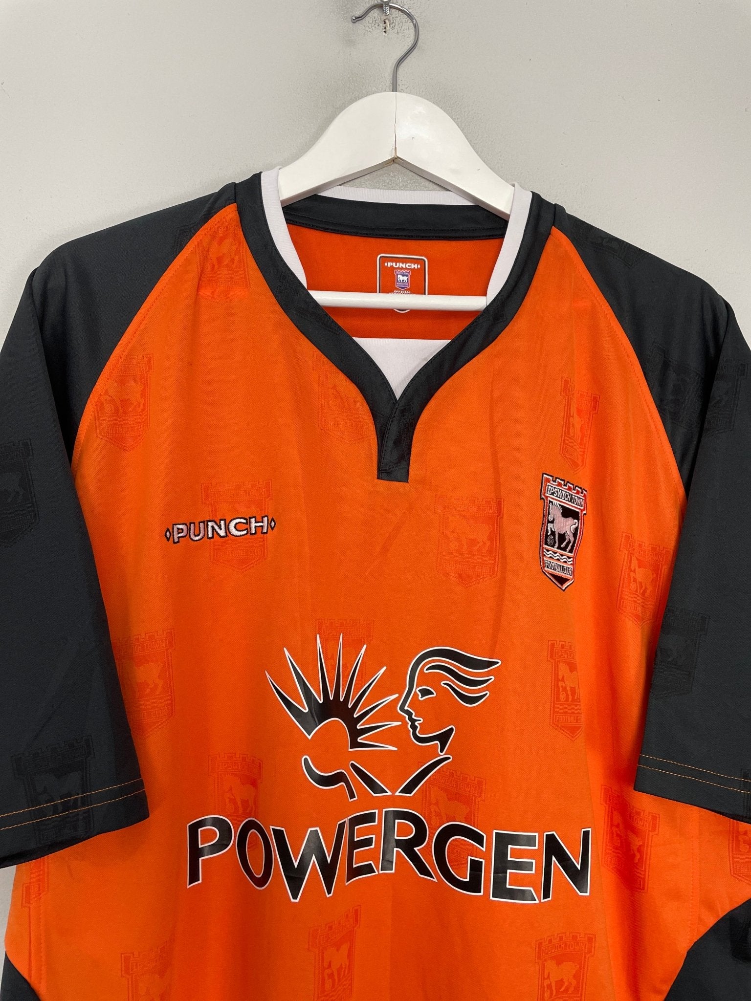 Shop 2004/06 IPSWICH TOWN AWAY SHIRT (XXL) PUNCH, classic football shirts, vintage football shirts & retro soccer jerseys at Cult Kits