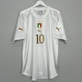 Shop 2004/06 ITALY TOTTI #10 AWAY SHIRT (XL) PUMA, classic football shirts, vintage football shirts & retro soccer jerseys at Cult Kits