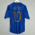 Shop 2004/06 ITALY TOTTI #10 HOME SHIRT (S) PUMA, classic football shirts, vintage football shirts & retro soccer jerseys at Cult Kits