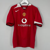 Shop 2004/06 MANCHESTER UNITED RONALDO #7 HOME SHIRT (L) NIKE, classic football shirts, vintage football shirts & retro soccer jerseys at Cult Kits