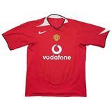 Buy 2004/06 Manchester United Ronaldo 7 Home Shirt (M) Nike ~ Free worldwide shipping available ~ Authentic Vintage Football Shirts from Cult Kits