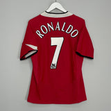Shop 2004/06 MANCHESTER UNITED RONALDO #7 HOME SHIRT (M) NIKE, classic football shirts, vintage football shirts & retro soccer jerseys at Cult Kits
