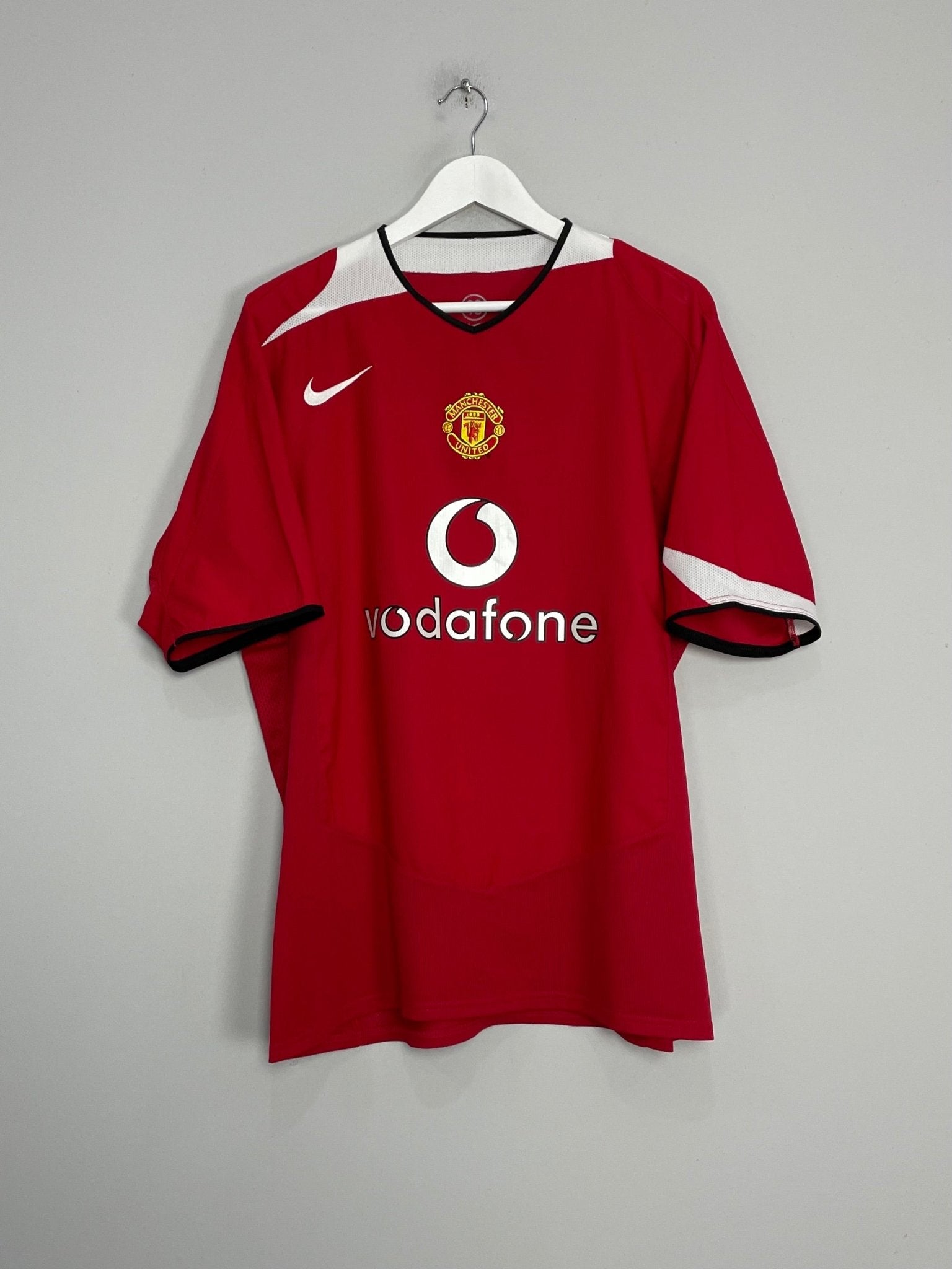 Shop 2004/06 MANCHESTER UNITED RONALDO #7 HOME SHIRT (XL) NIKE, classic football shirts, vintage football shirts & retro soccer jerseys at Cult Kits