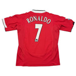 Buy 2004/06 Manchester United Ronaldo 7 Home Shirt (XL) Nike ~ Free worldwide shipping ~ Authentic Vintage Football Shirts from Cult Kits