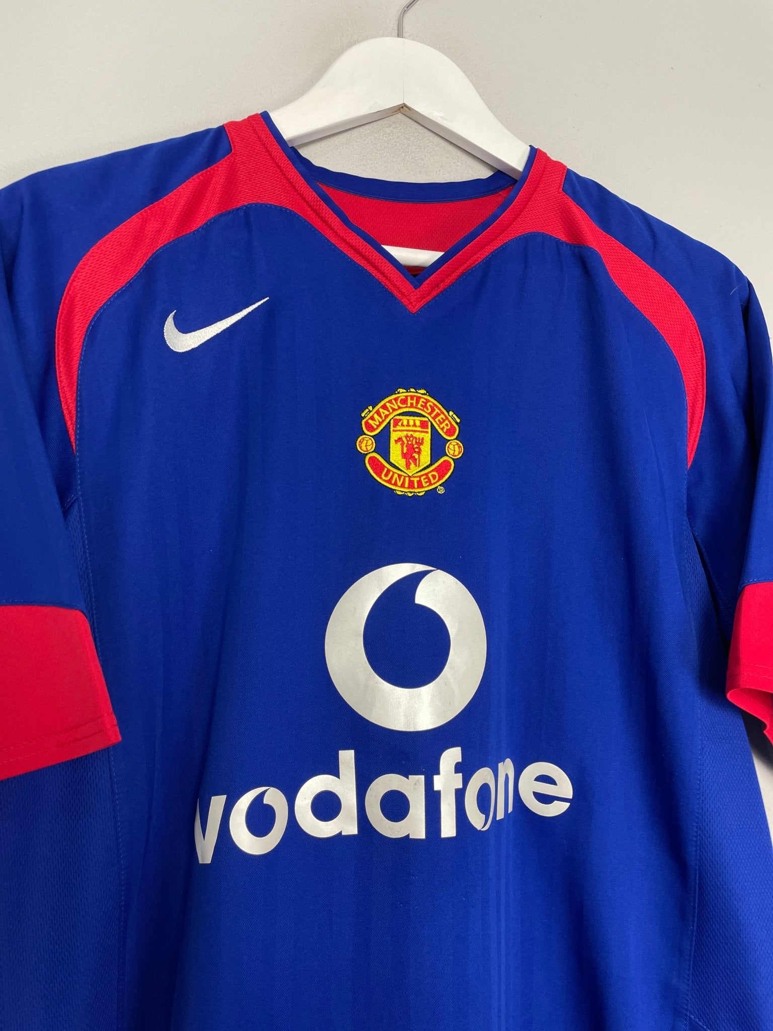 Shop 2004/06 MANCHESTER UNITED V.NISTELROOY #10 AWAY SHIRT (M) NIKE, classic football shirts, vintage football shirts & retro soccer jerseys at Cult Kits