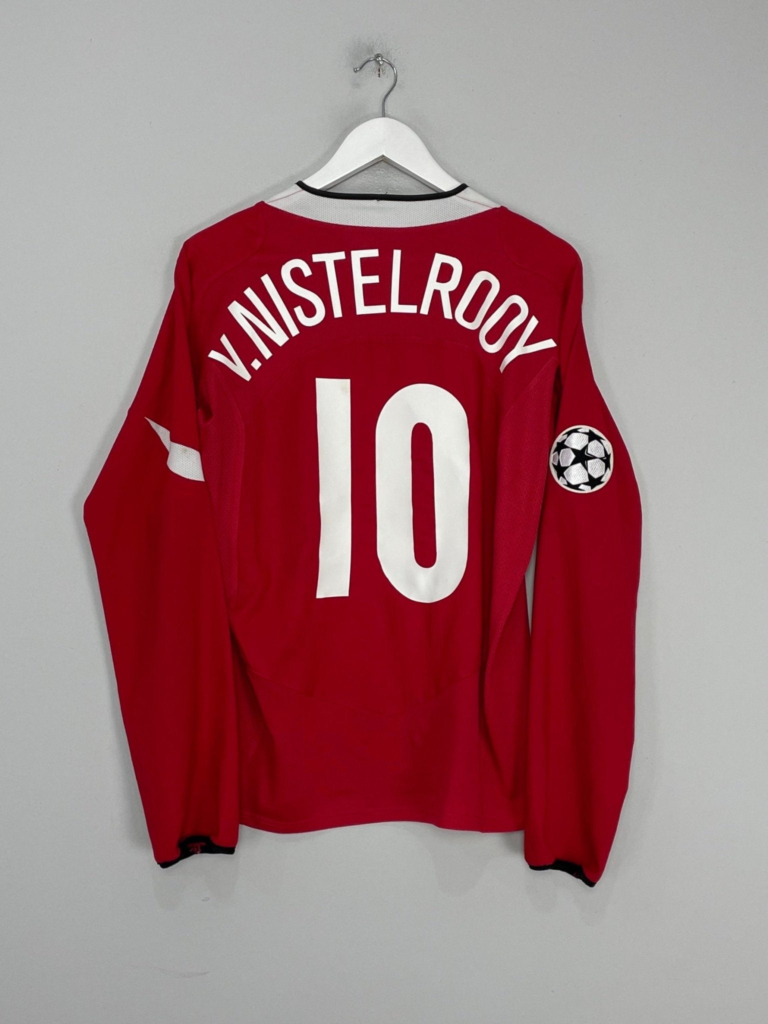 Shop 2004/06 MANCHESTER UNITED V.NISTELROOY #10 L/S C/L HOME SHIRT (M) NIKE, classic football shirts, vintage football shirts & retro soccer jerseys at Cult Kits