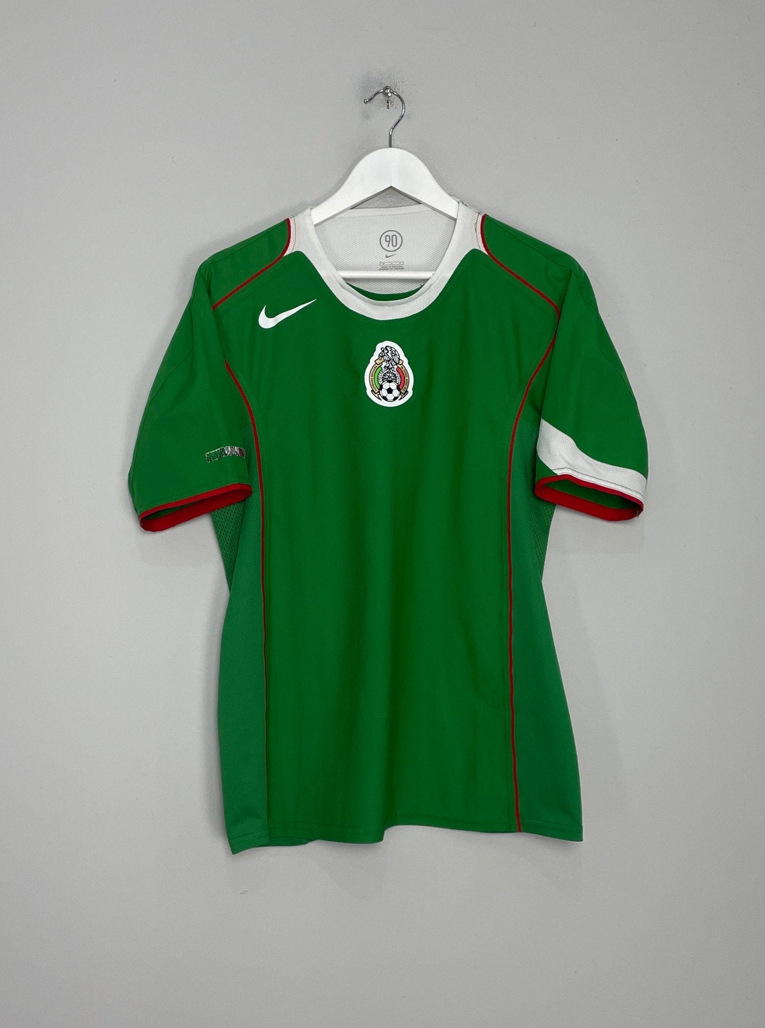 Shop 2004/06 MEXICO #19 HOME SHIRT (M) NIKE BASIC, classic football shirts, vintage football shirts & retro soccer jerseys at Cult Kits